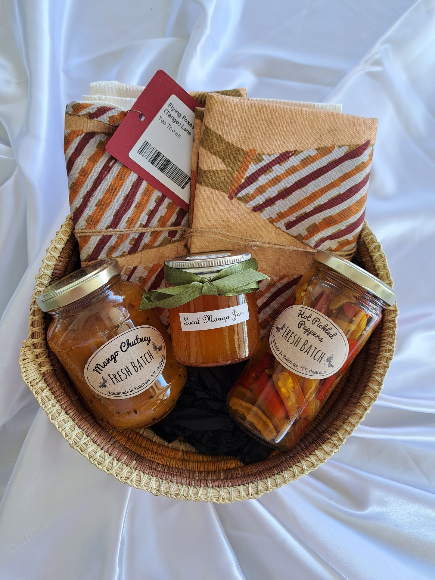 Tiny Picnic Basket