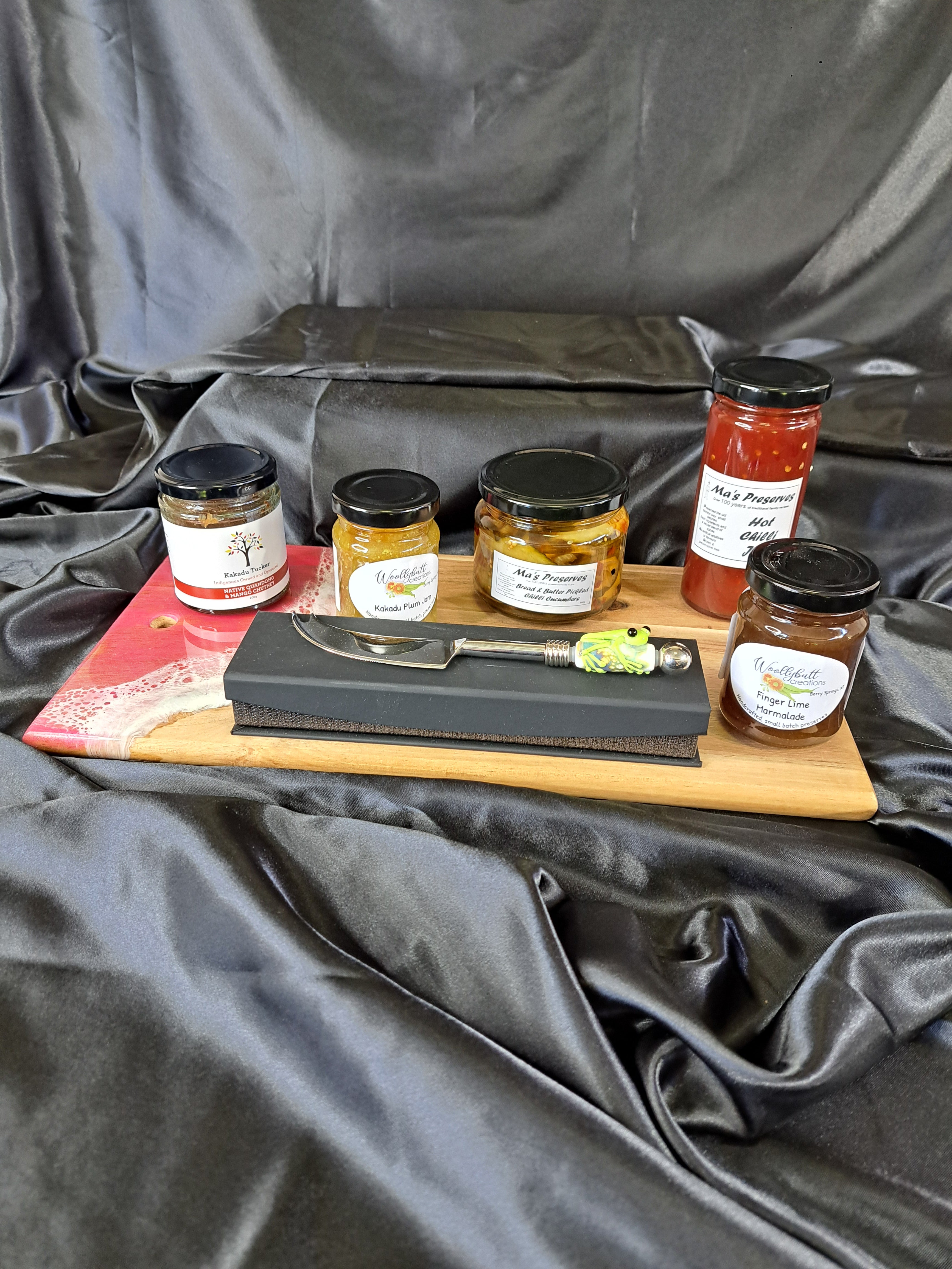 Cheese accompaniments – Unique NT Gift Baskets